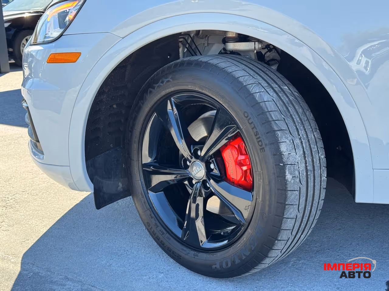 Audi Q5 - фото 6