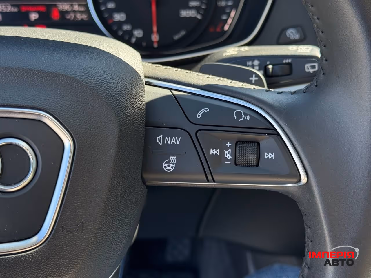 Audi Q5 - фото 49