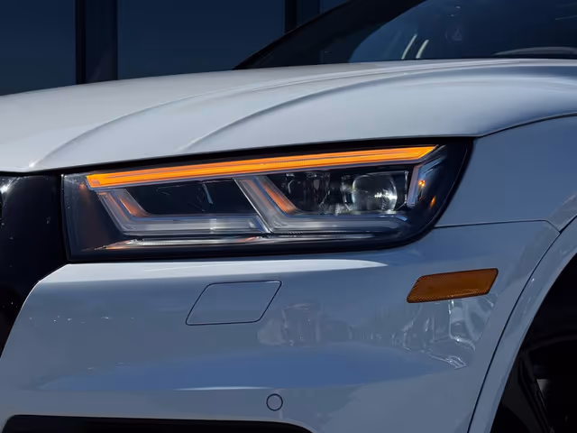 Audi Q5 - фото 5