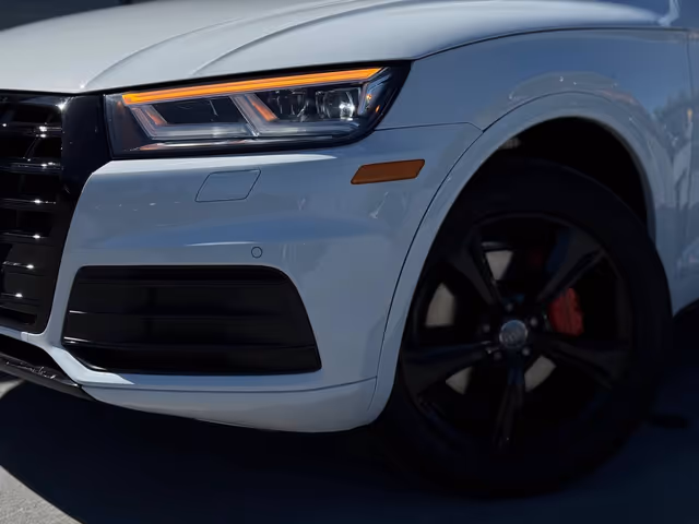 Audi Q5 - фото 3