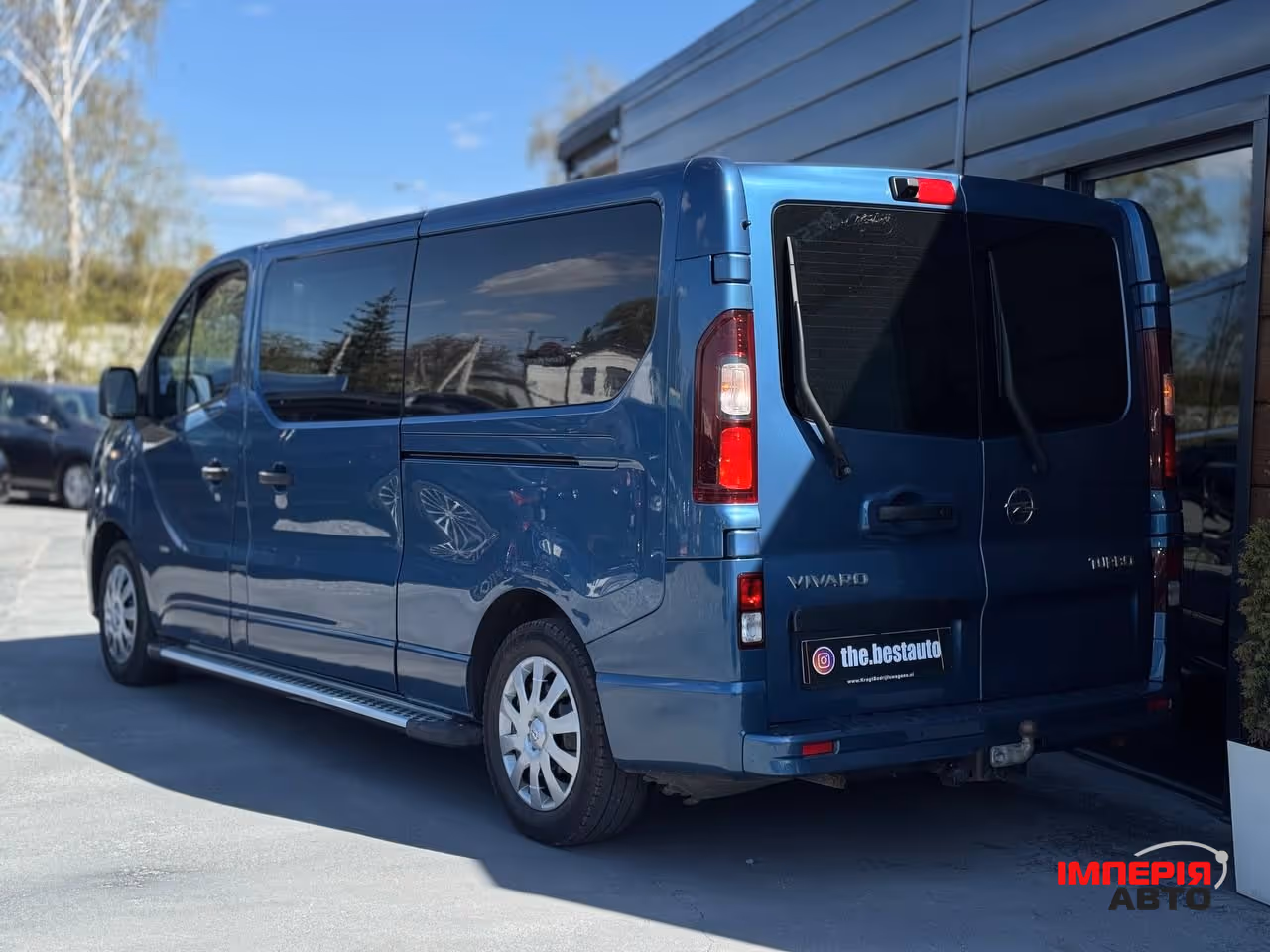 Opel Vivaro - фото 9