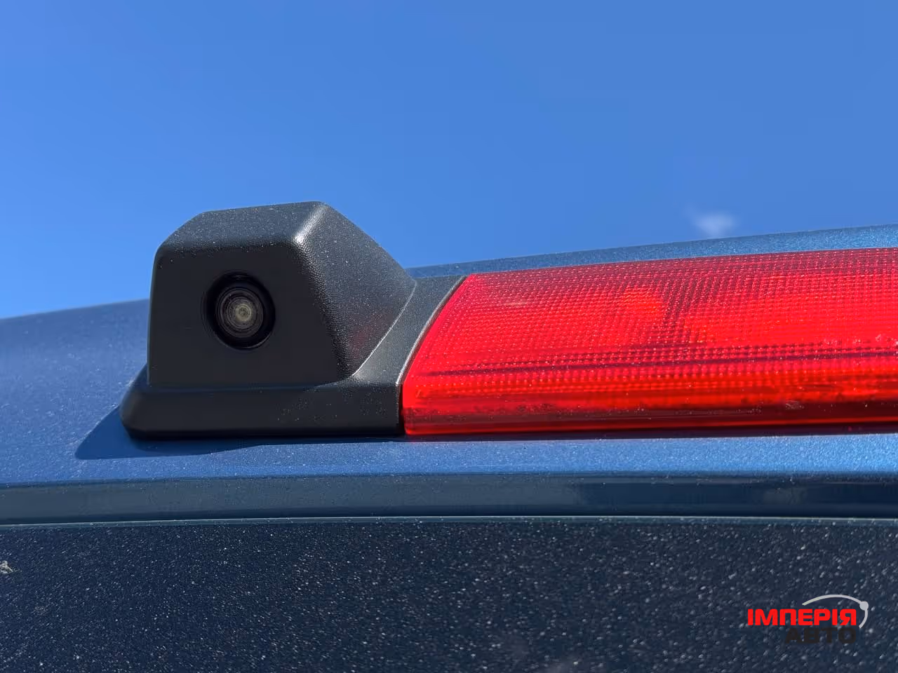 Opel Vivaro - фото 17