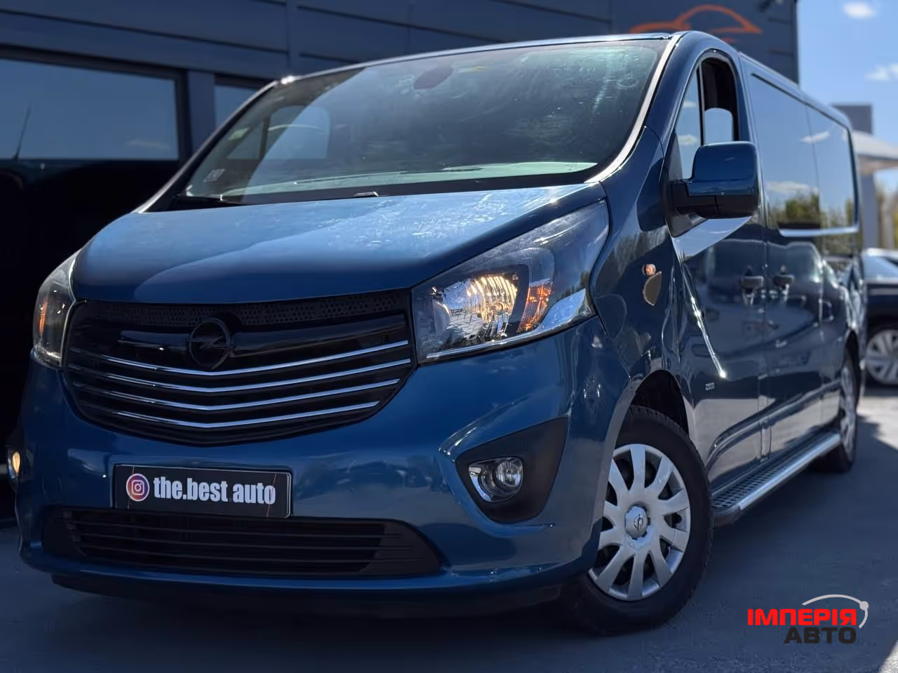 Opel Vivaro - фото 2