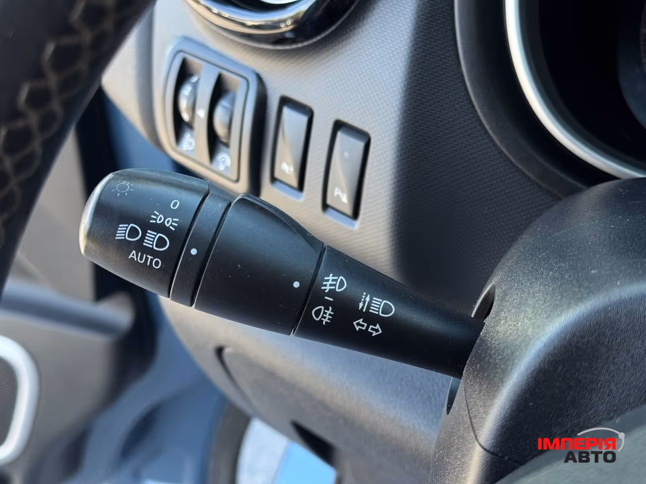 Opel Vivaro - фото 45