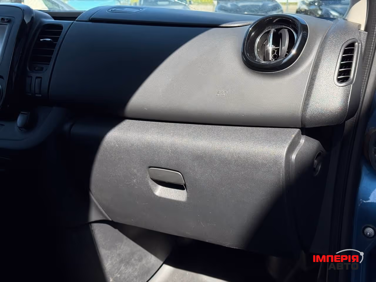 Opel Vivaro - фото 78