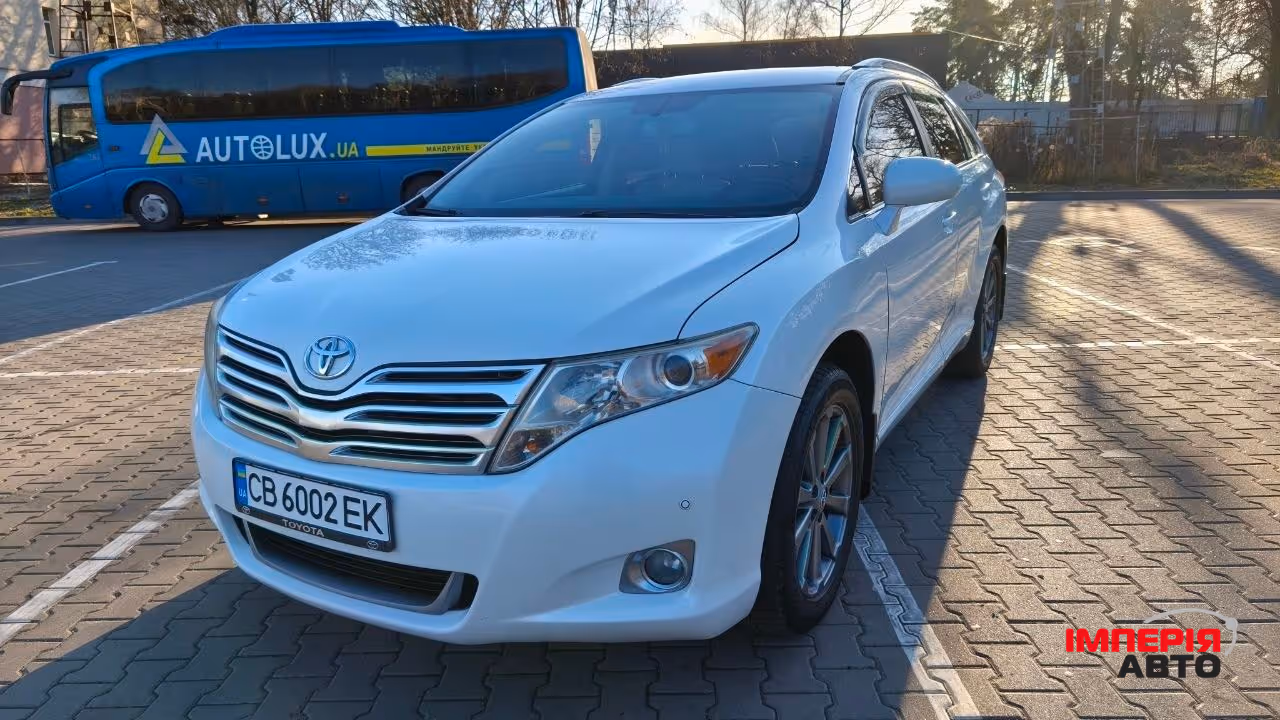Toyota Venza - фото 2