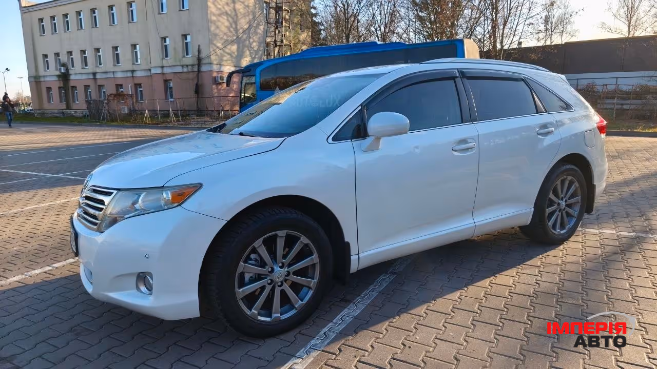Toyota Venza - фото 5