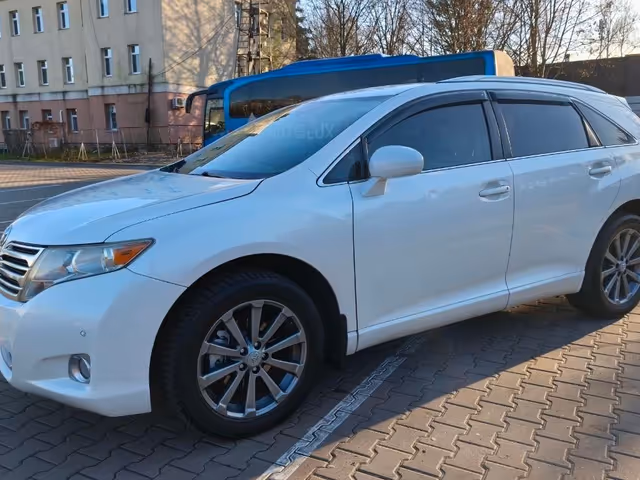 Toyota Venza - фото 5