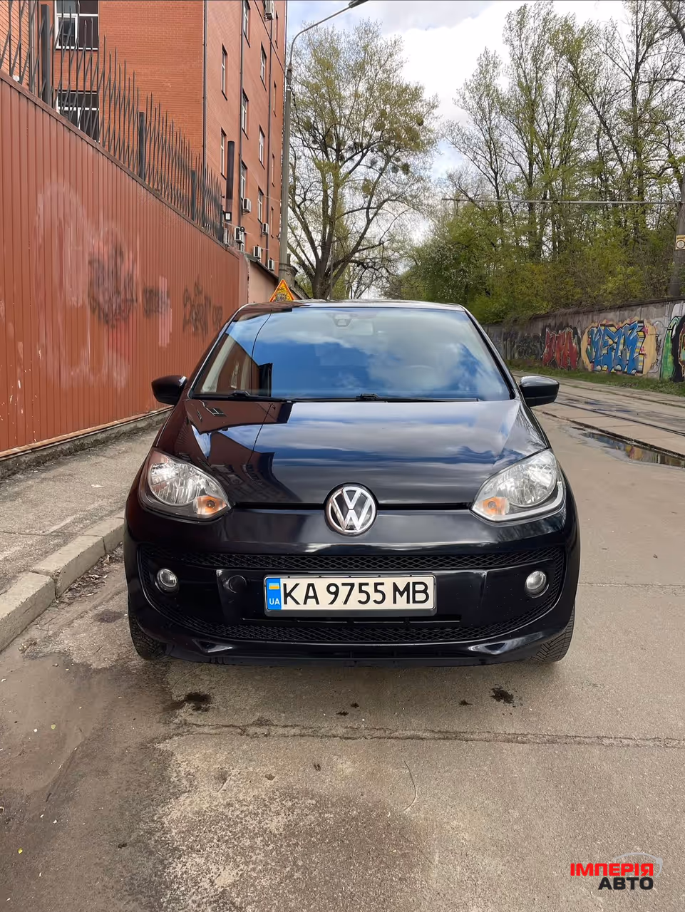 Volkswagen up! - фото 1