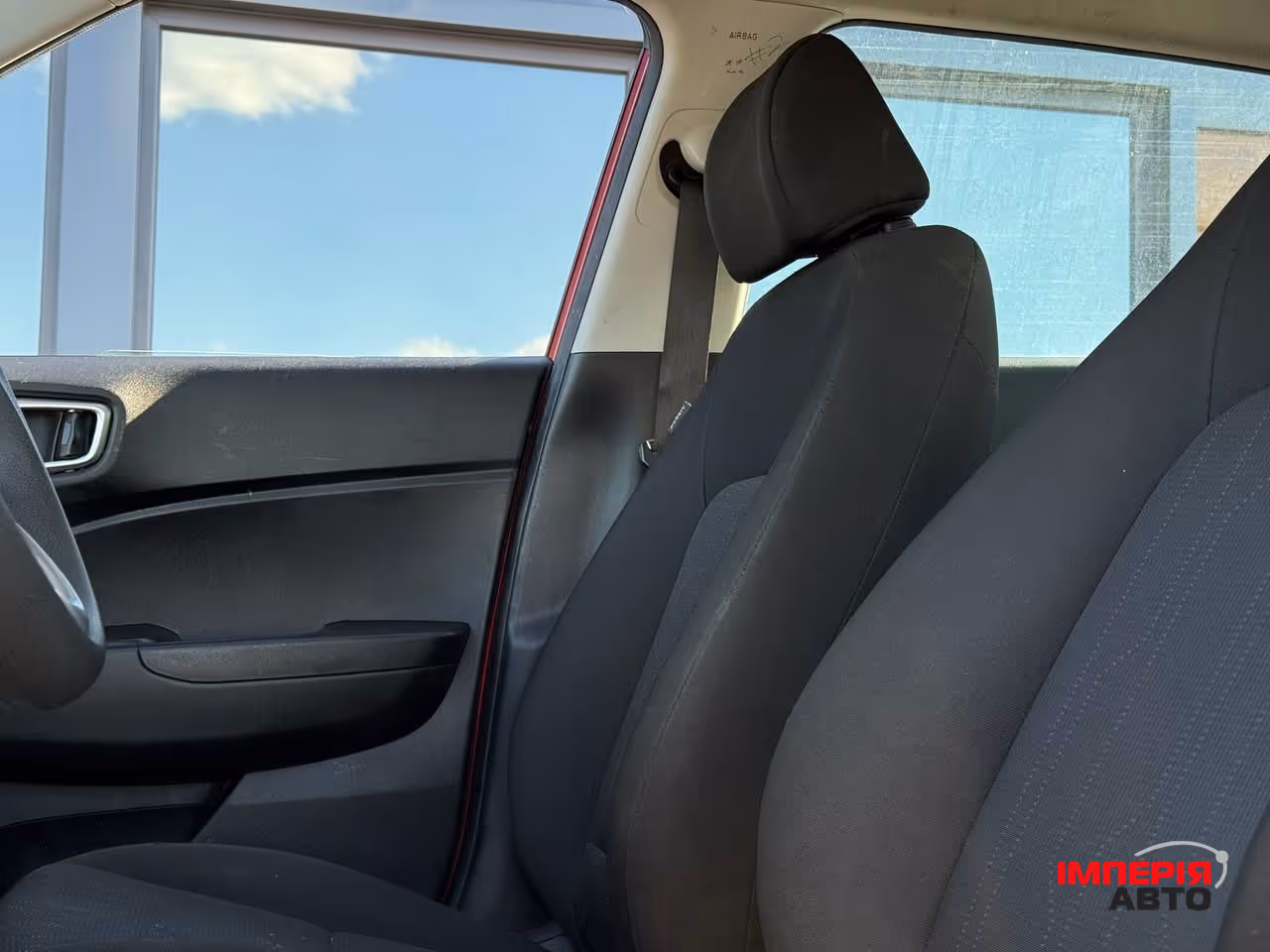Hyundai Venue - фото 26