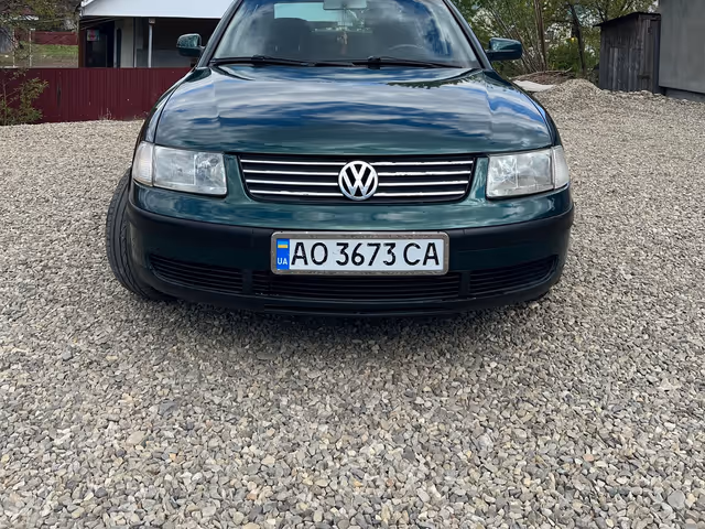 Volkswagen Passat - фото 2