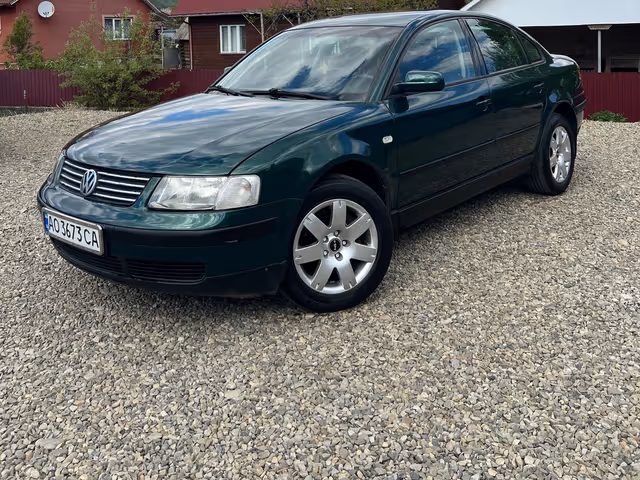 Volkswagen Passat - фото 1