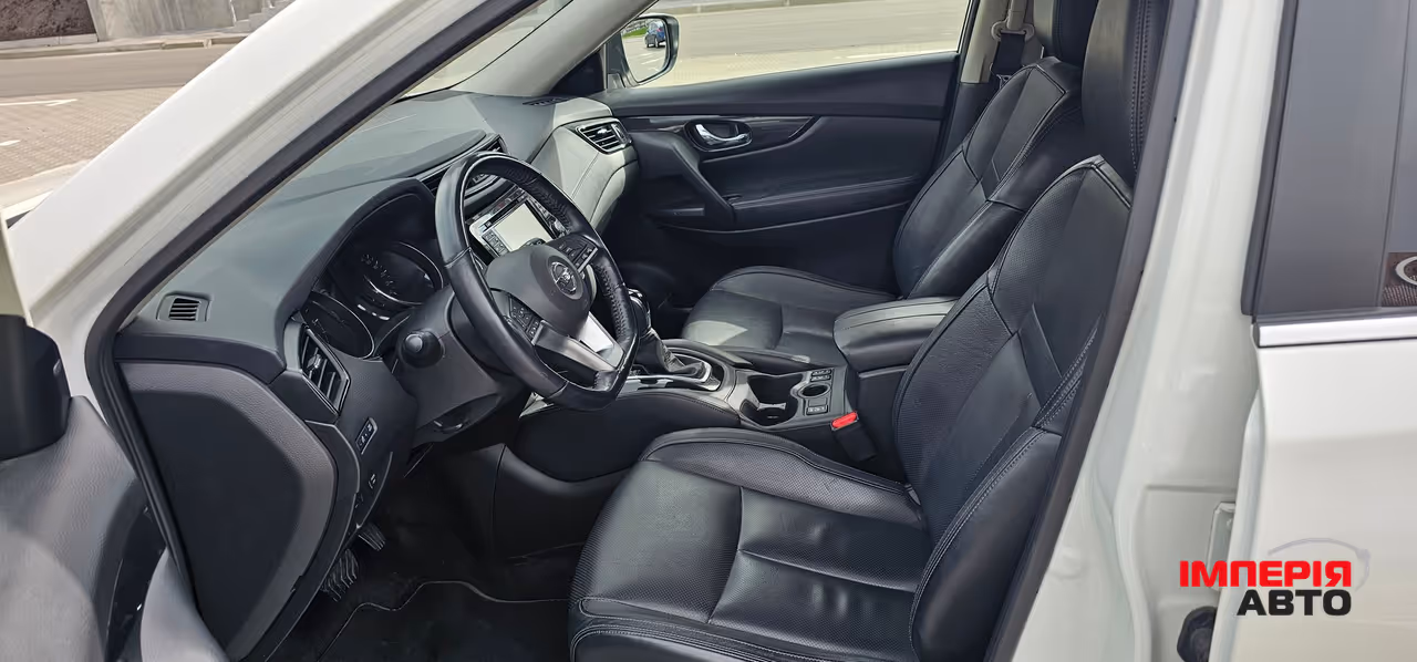 Nissan X-Trail - фото 25
