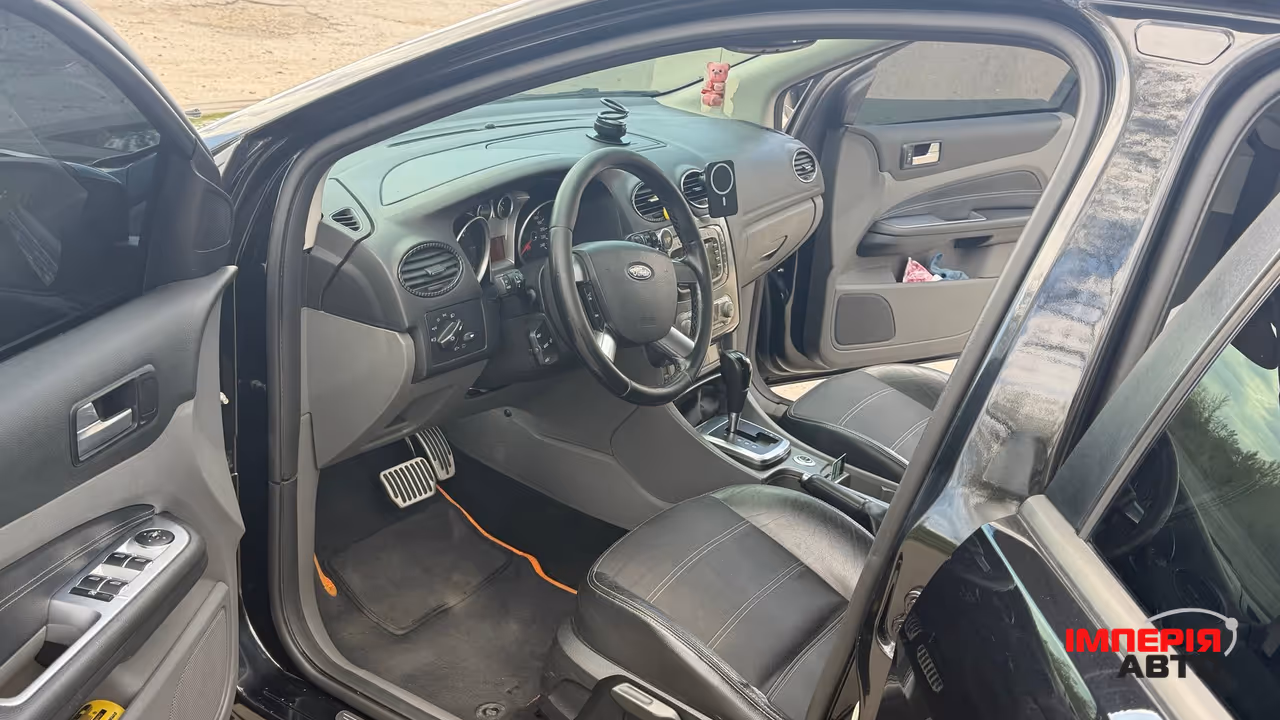 Ford Focus - фото 21
