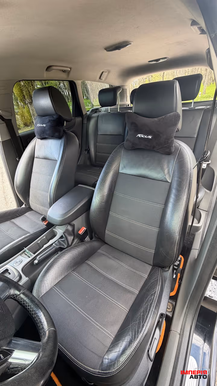 Ford Focus - фото 20