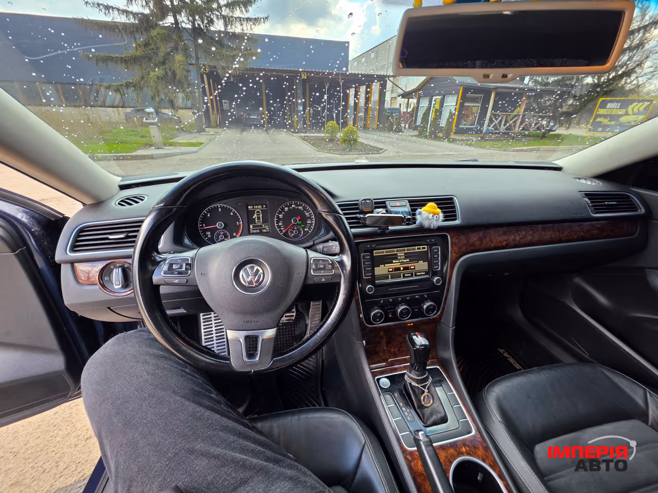 Volkswagen Passat USA/NMS - фото 9