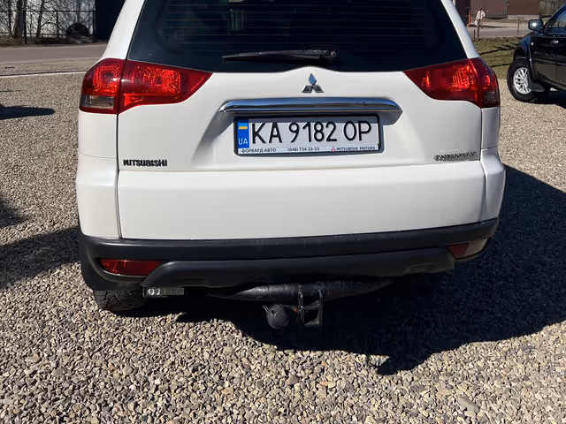 Mitsubishi Pajero Sport - фото 5
