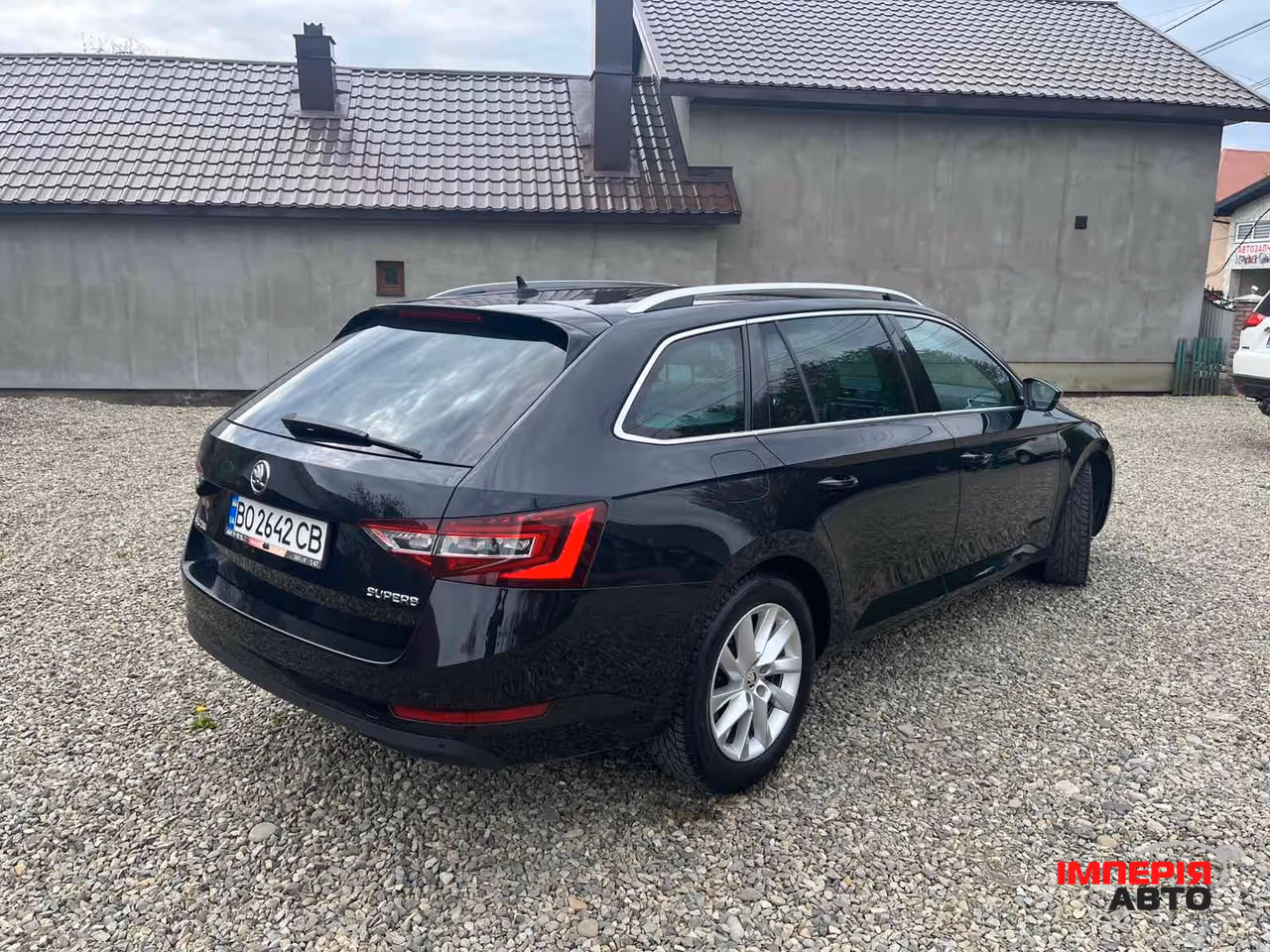 Skoda Superb - фото 4
