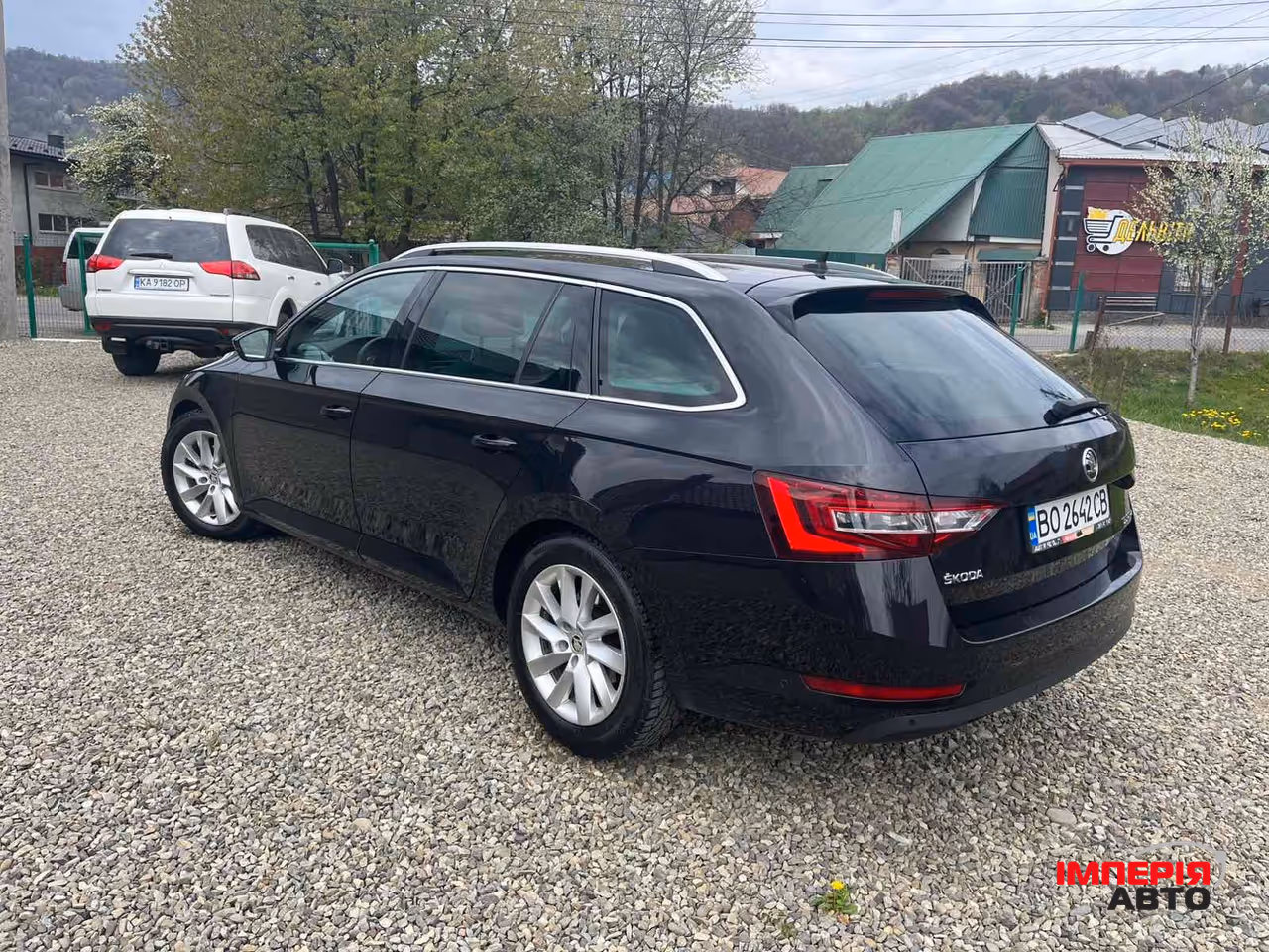 Skoda Superb - фото 6