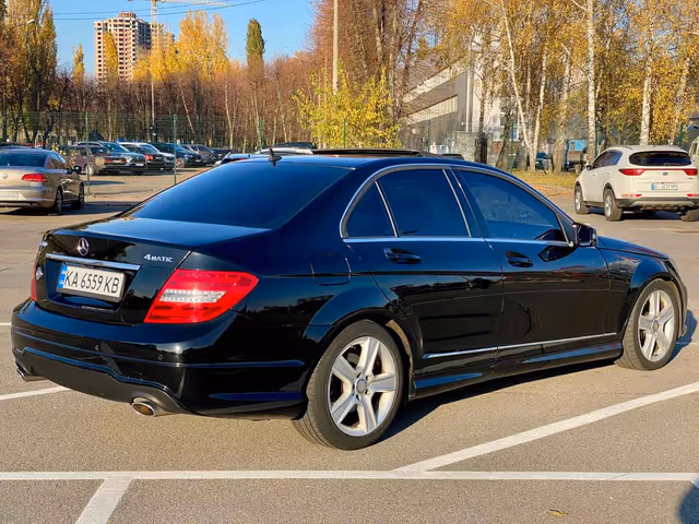 Mercedes-Benz C-Класс - фото 5