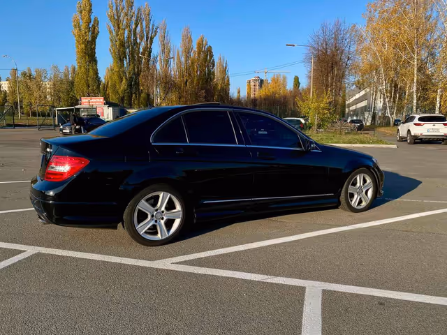 Mercedes-Benz C-Класс - фото 4