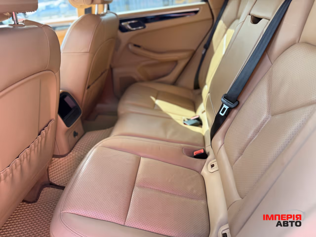 Porsche Macan - фото 9