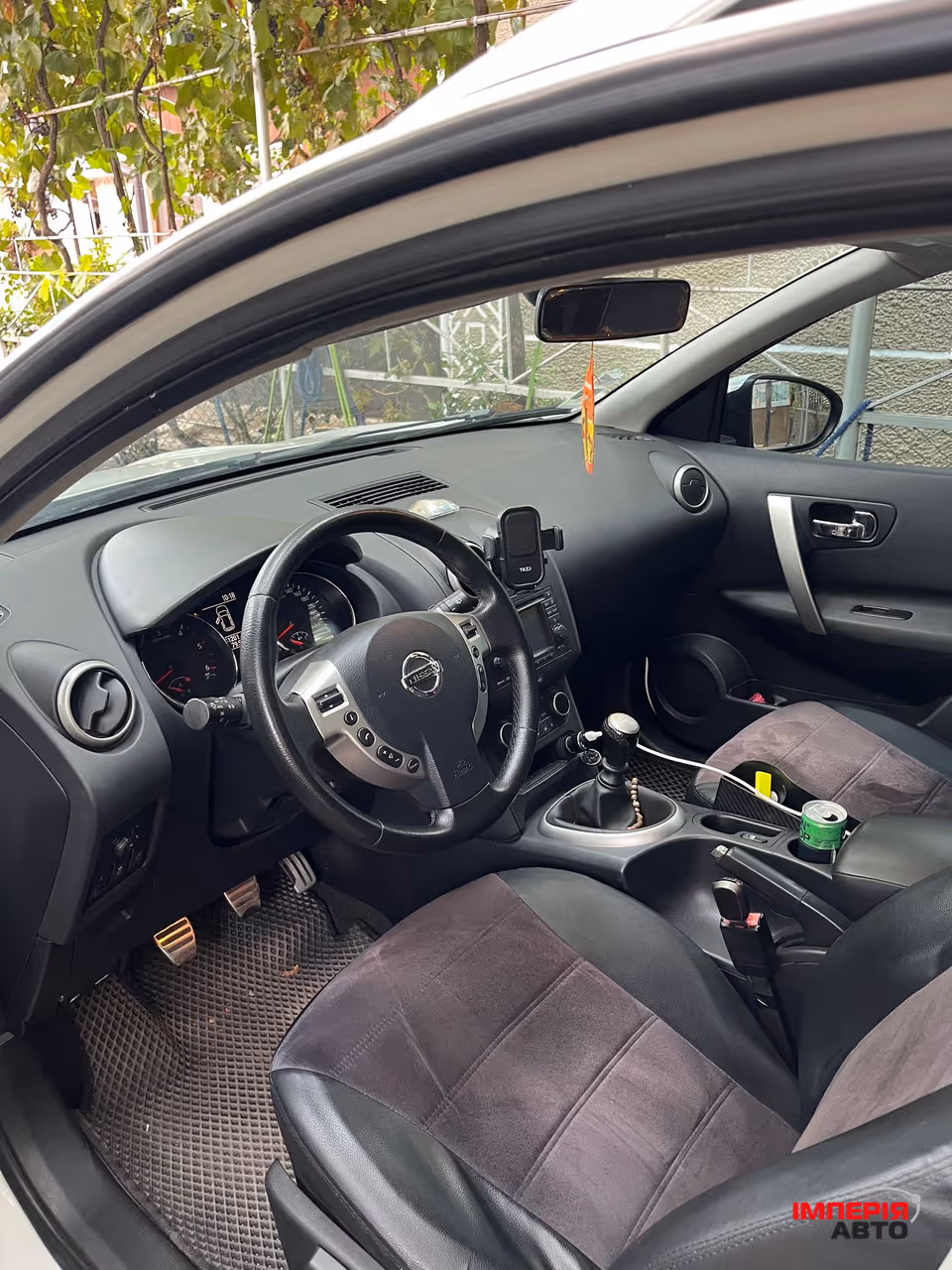 Nissan Qashqai - фото 1