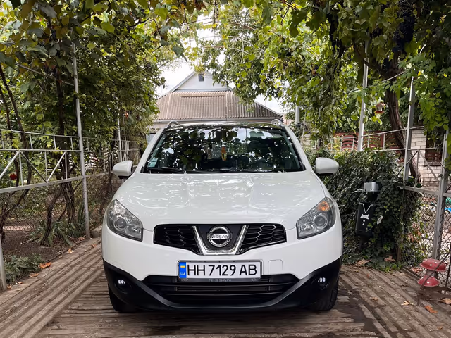 Nissan Qashqai - фото 4