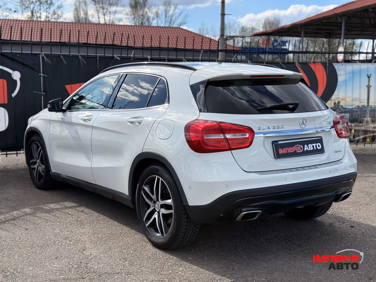 Mercedes-Benz GLA - фото 6