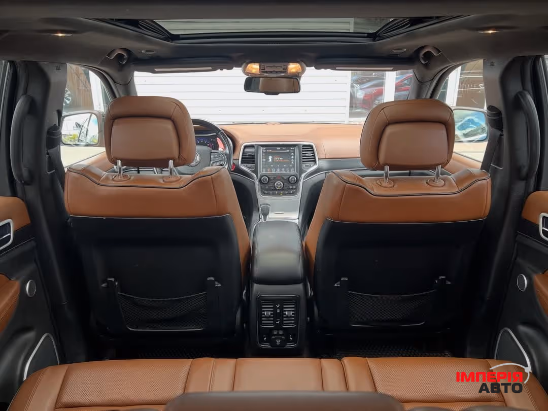 Jeep Grand Cherokee - фото 11