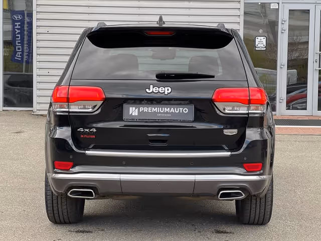 Jeep Grand Cherokee - фото 3