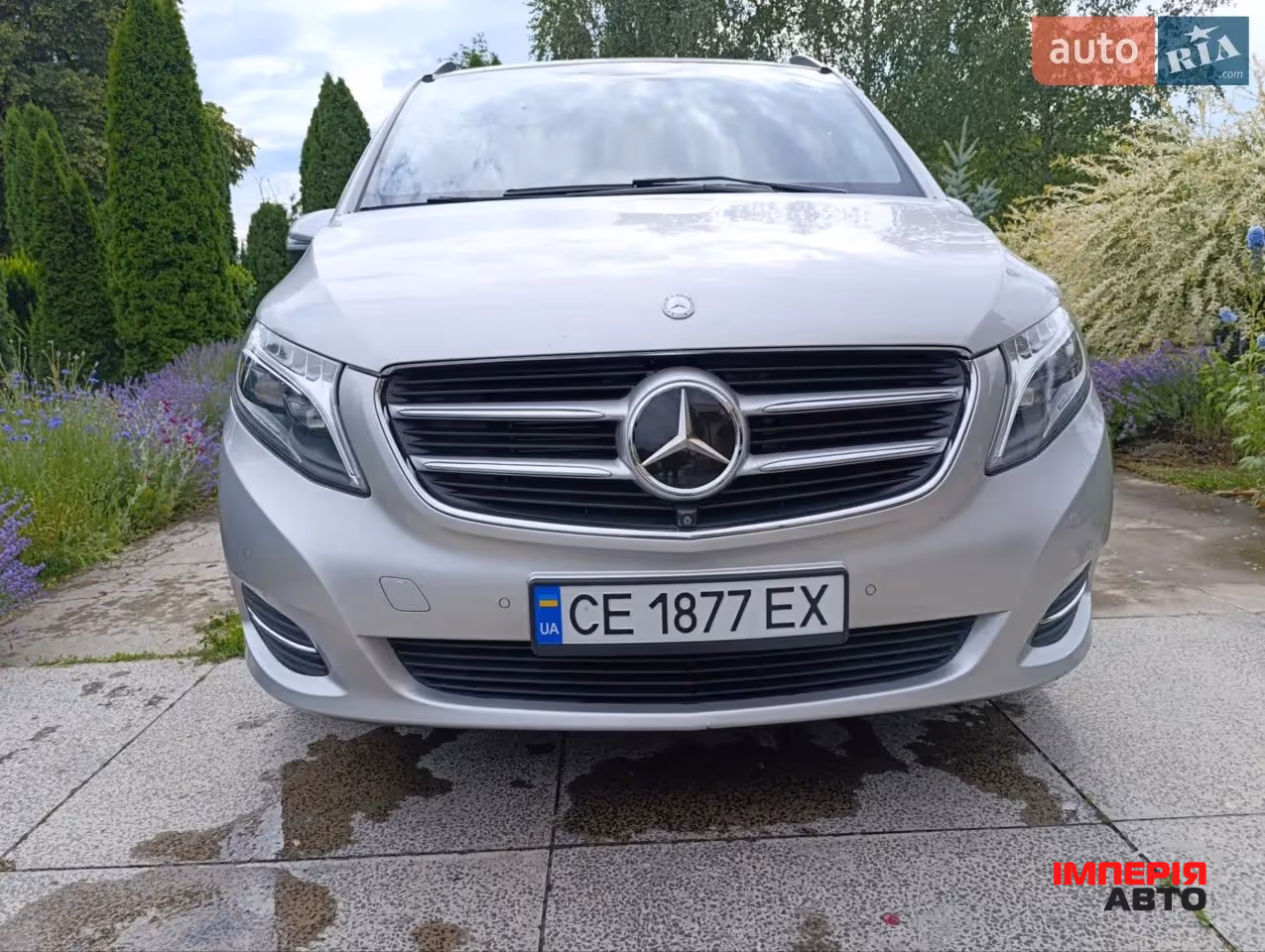 Mercedes-Benz V-Класс - фото 4