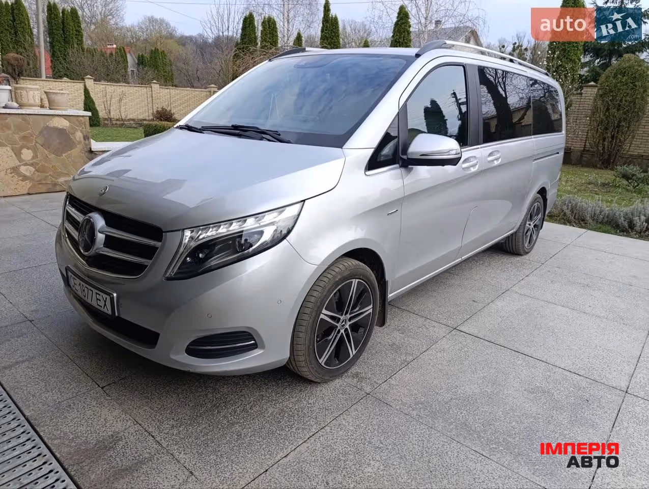 Mercedes-Benz V-Класс - фото 1