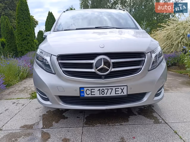 Mercedes-Benz V-Класс - фото 4