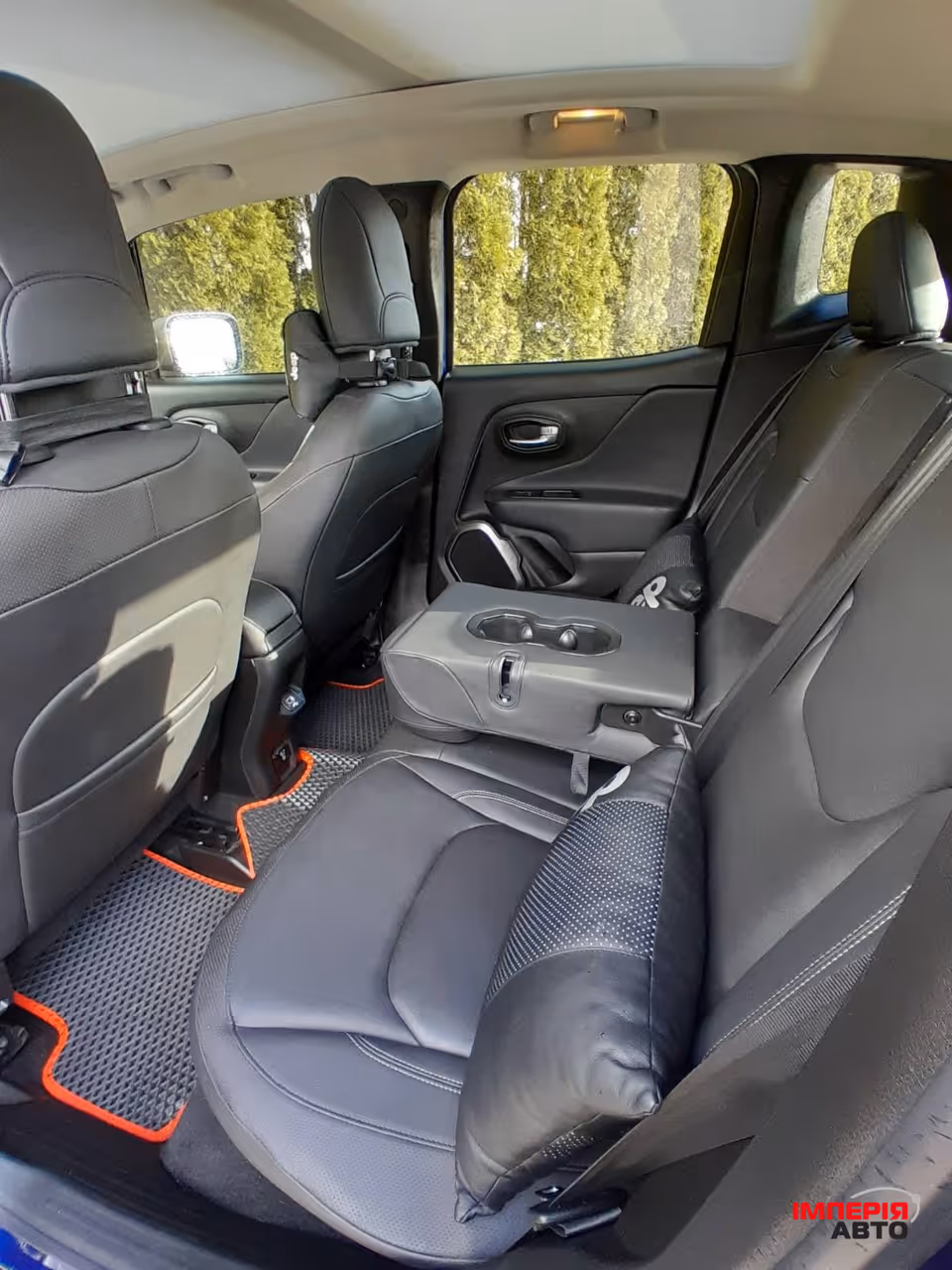 Jeep Renegade - фото 45