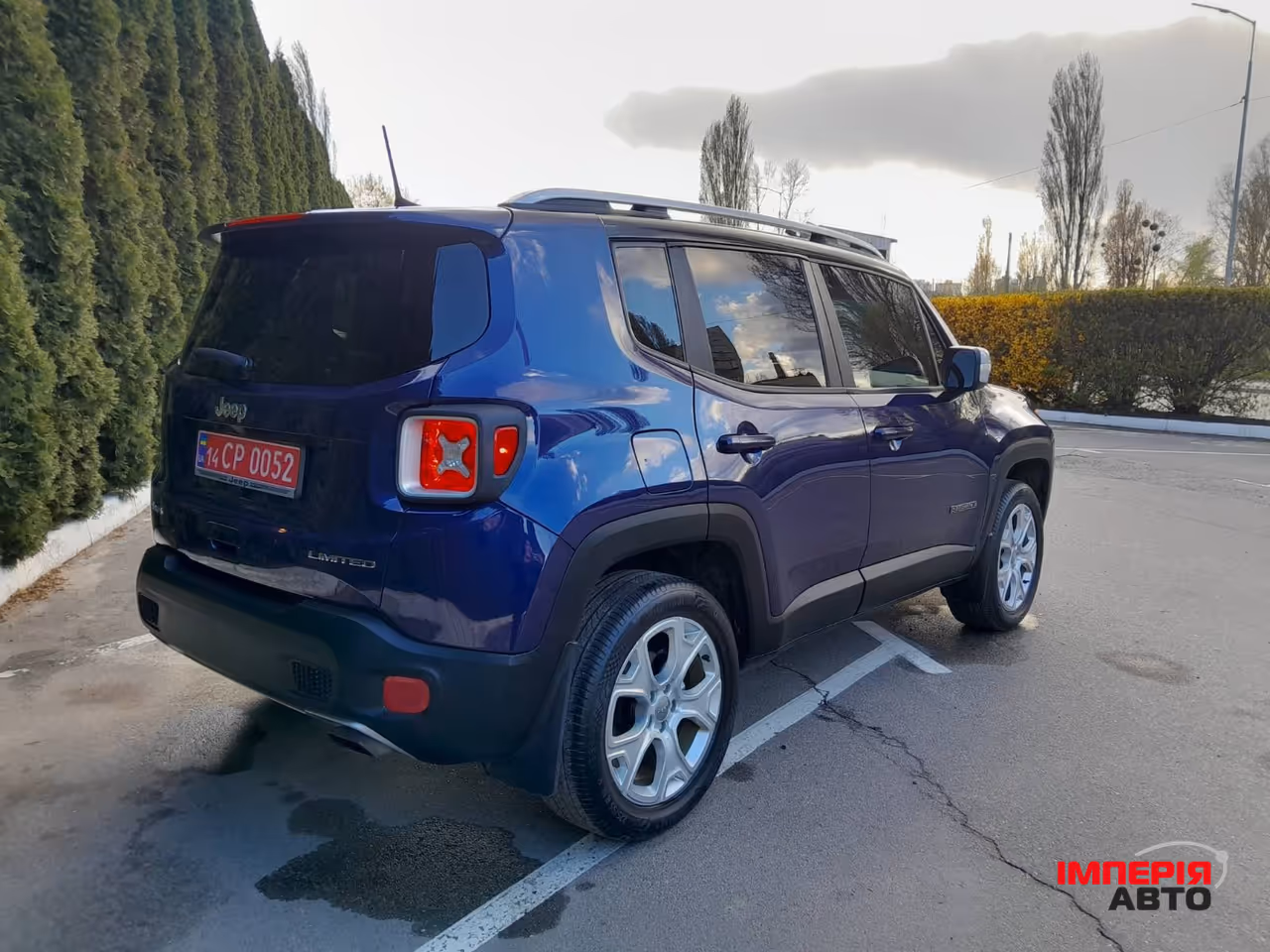 Jeep Renegade - фото 8