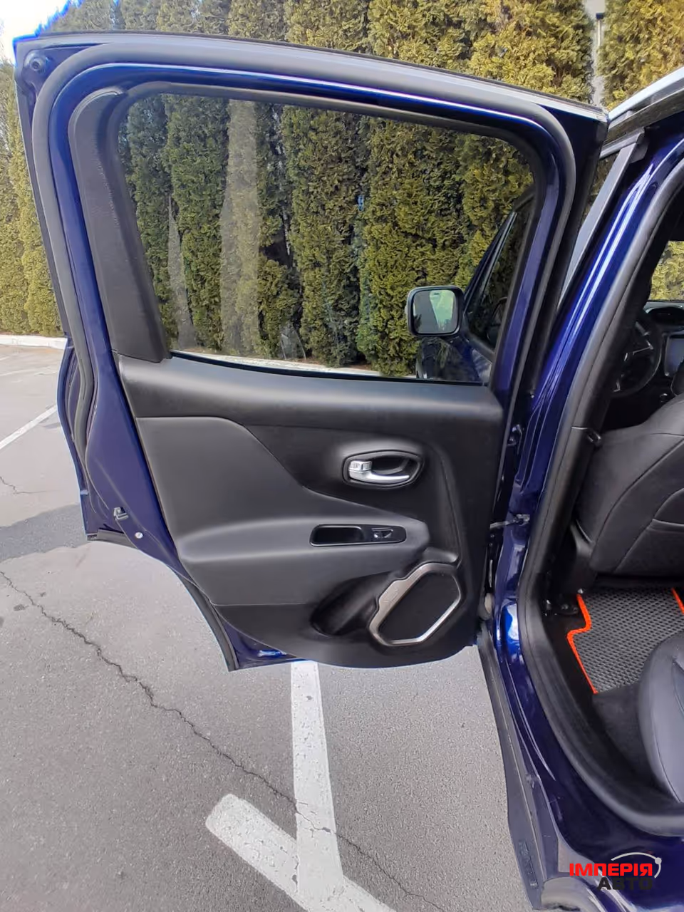Jeep Renegade - фото 21