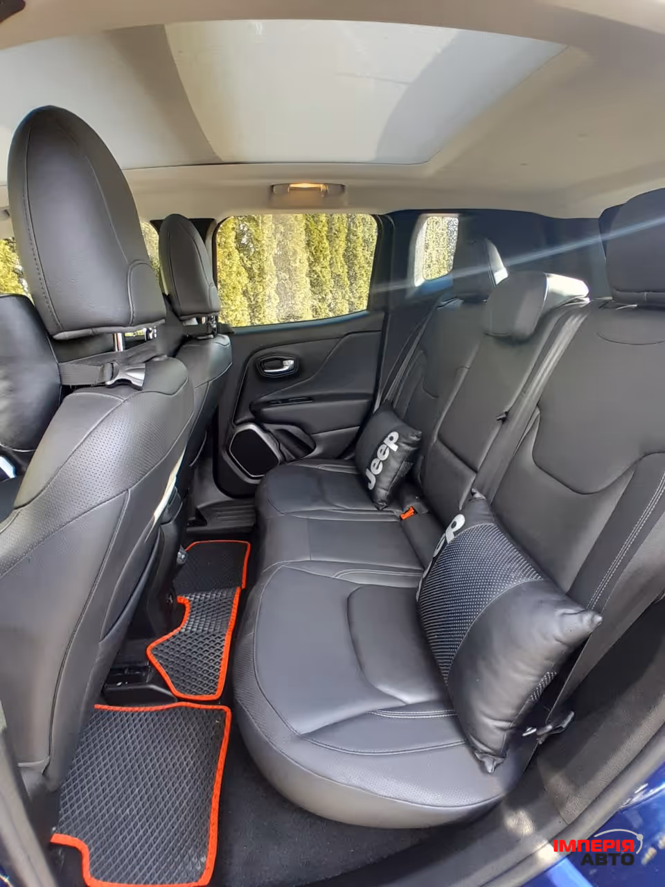 Jeep Renegade - фото 46