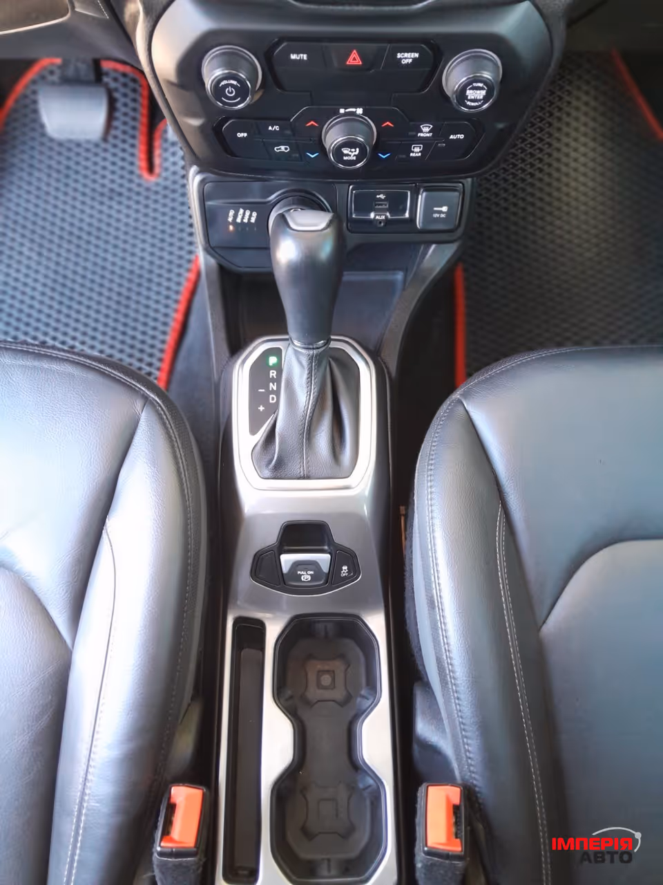Jeep Renegade - фото 62