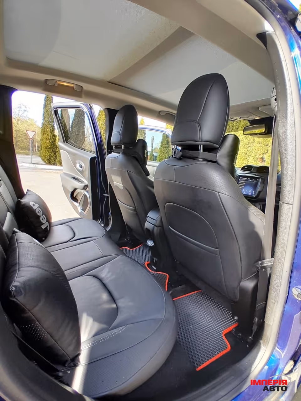 Jeep Renegade - фото 48