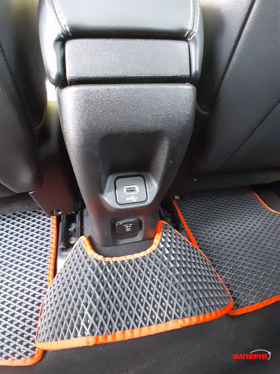 Jeep Renegade - фото 47