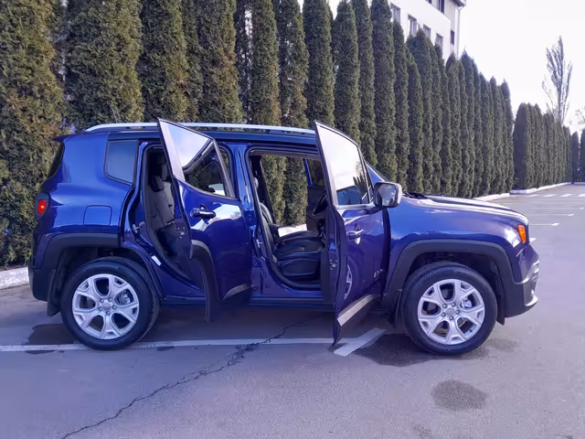 Jeep Renegade - фото 5