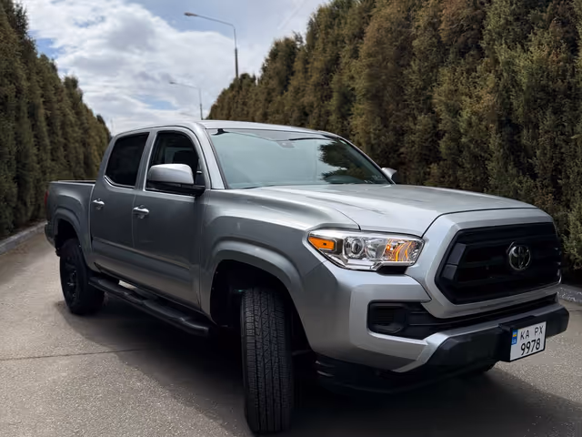 Toyota Tacoma - фото 5