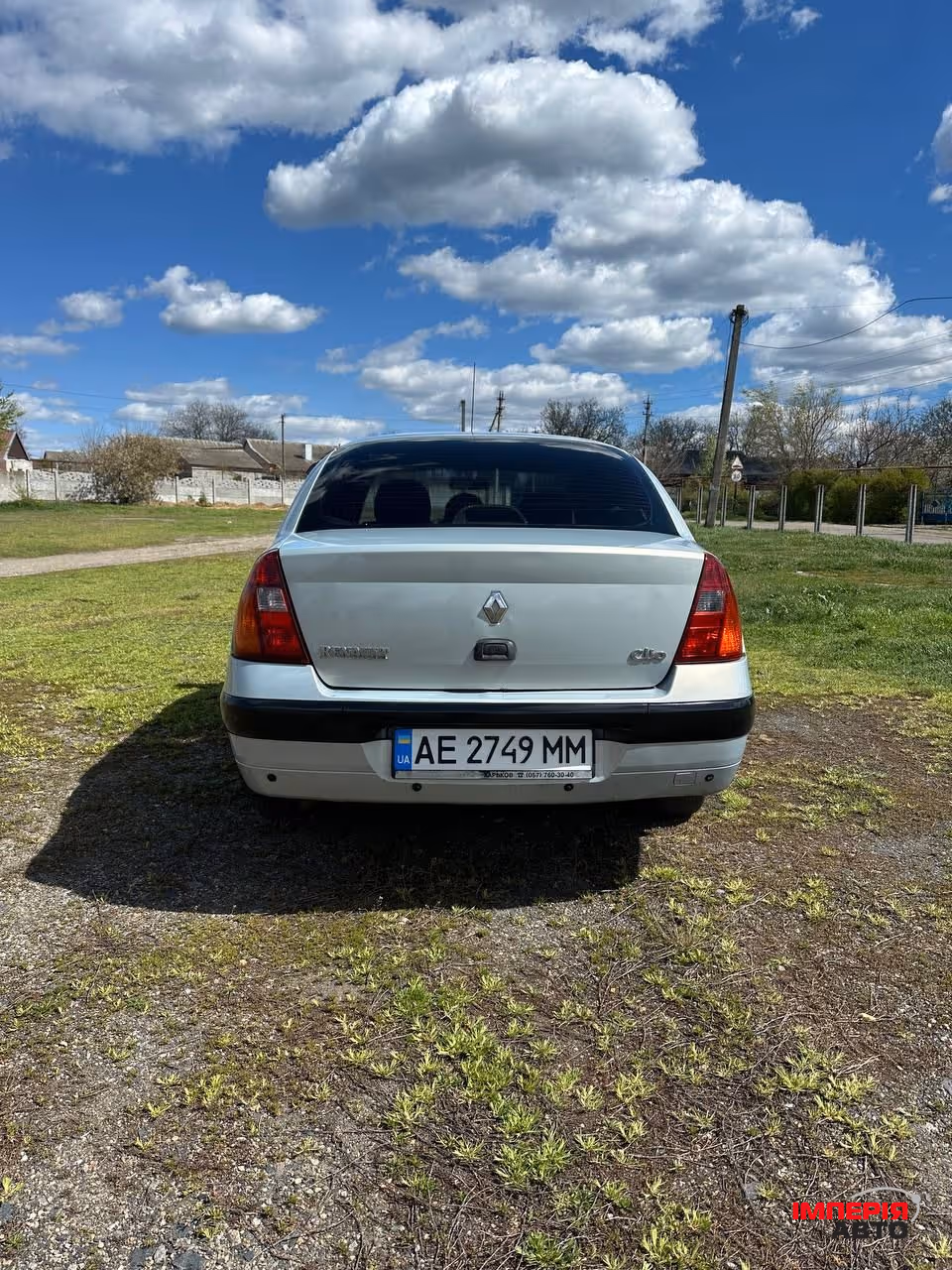 Renault Clio - фото 7