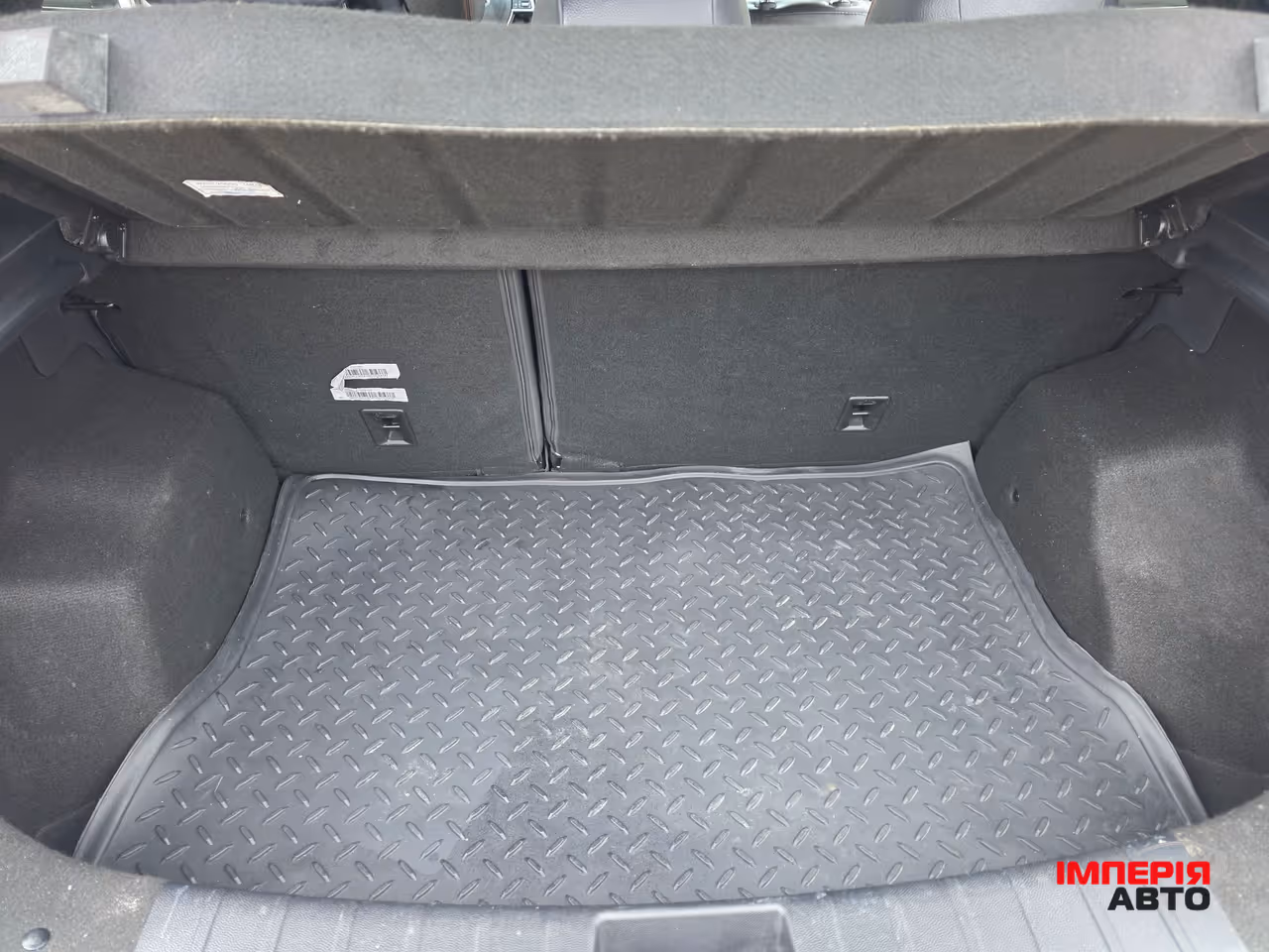 JAC iEV7S - фото 20