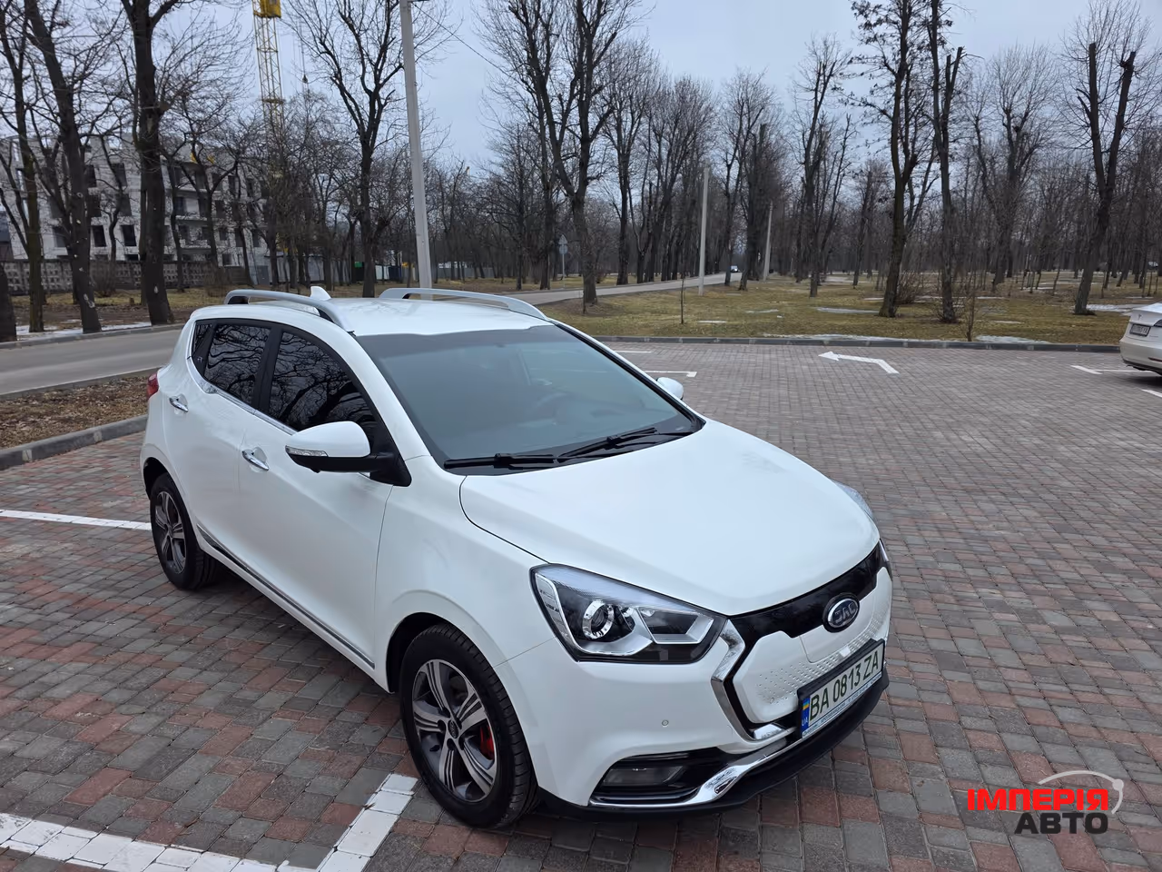 JAC iEV7S - фото 7