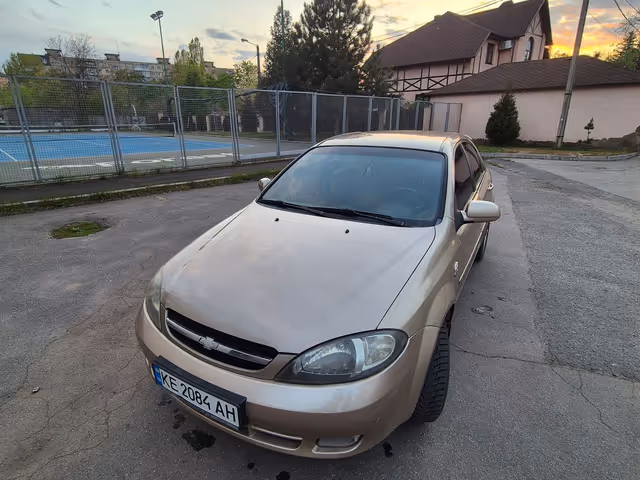 Chevrolet Lacetti - фото 2