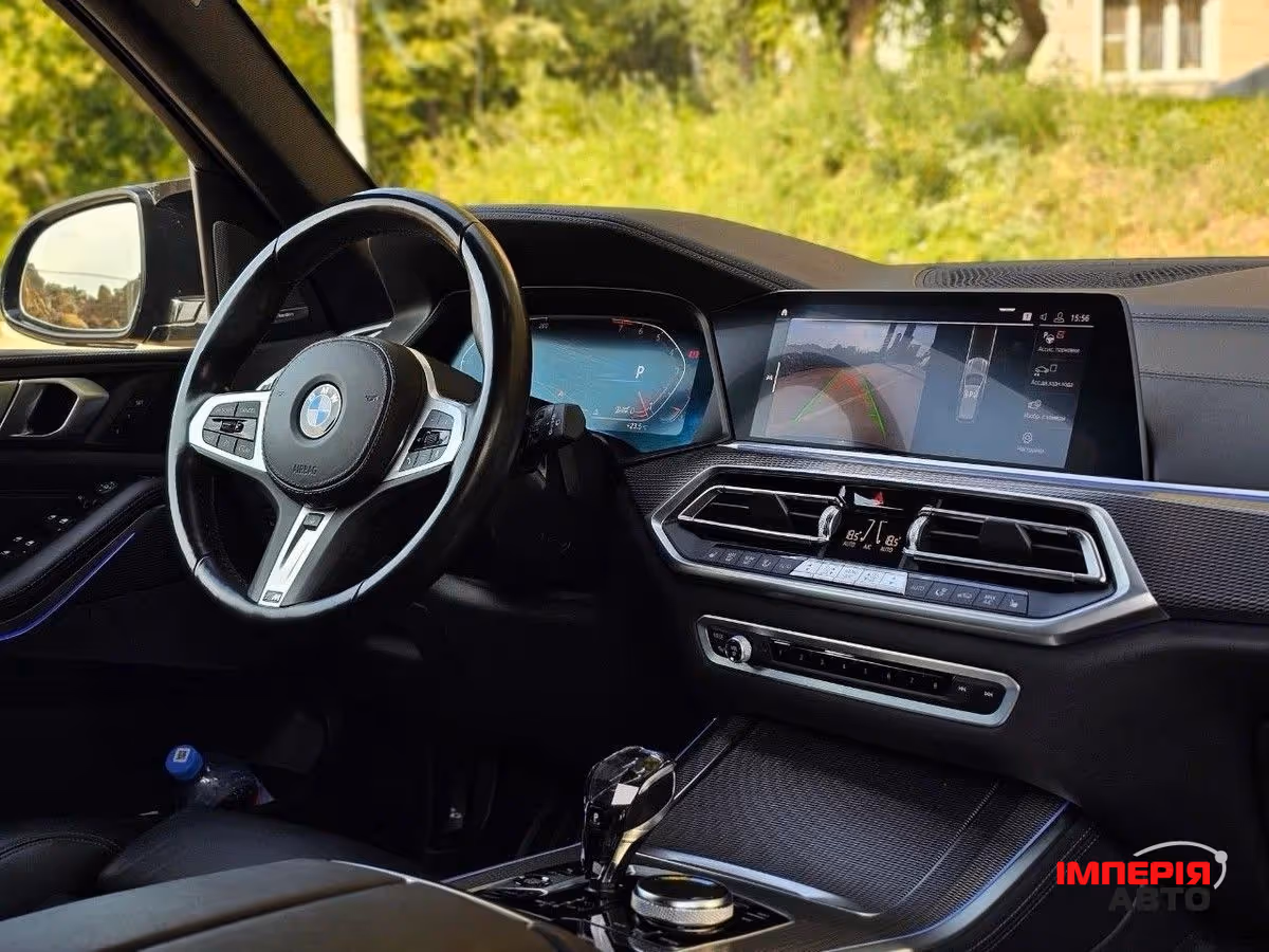 BMW X5 - фото 7