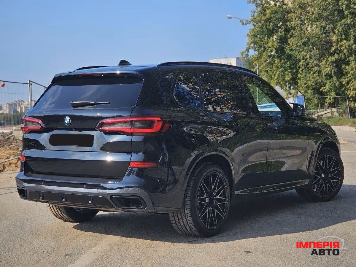 BMW X5 - фото 3