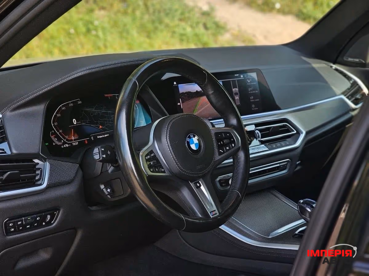 BMW X5 - фото 6